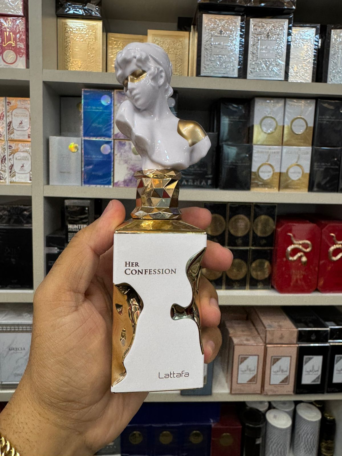 Her Confession Lattafa Eau De Parfum 100 ml