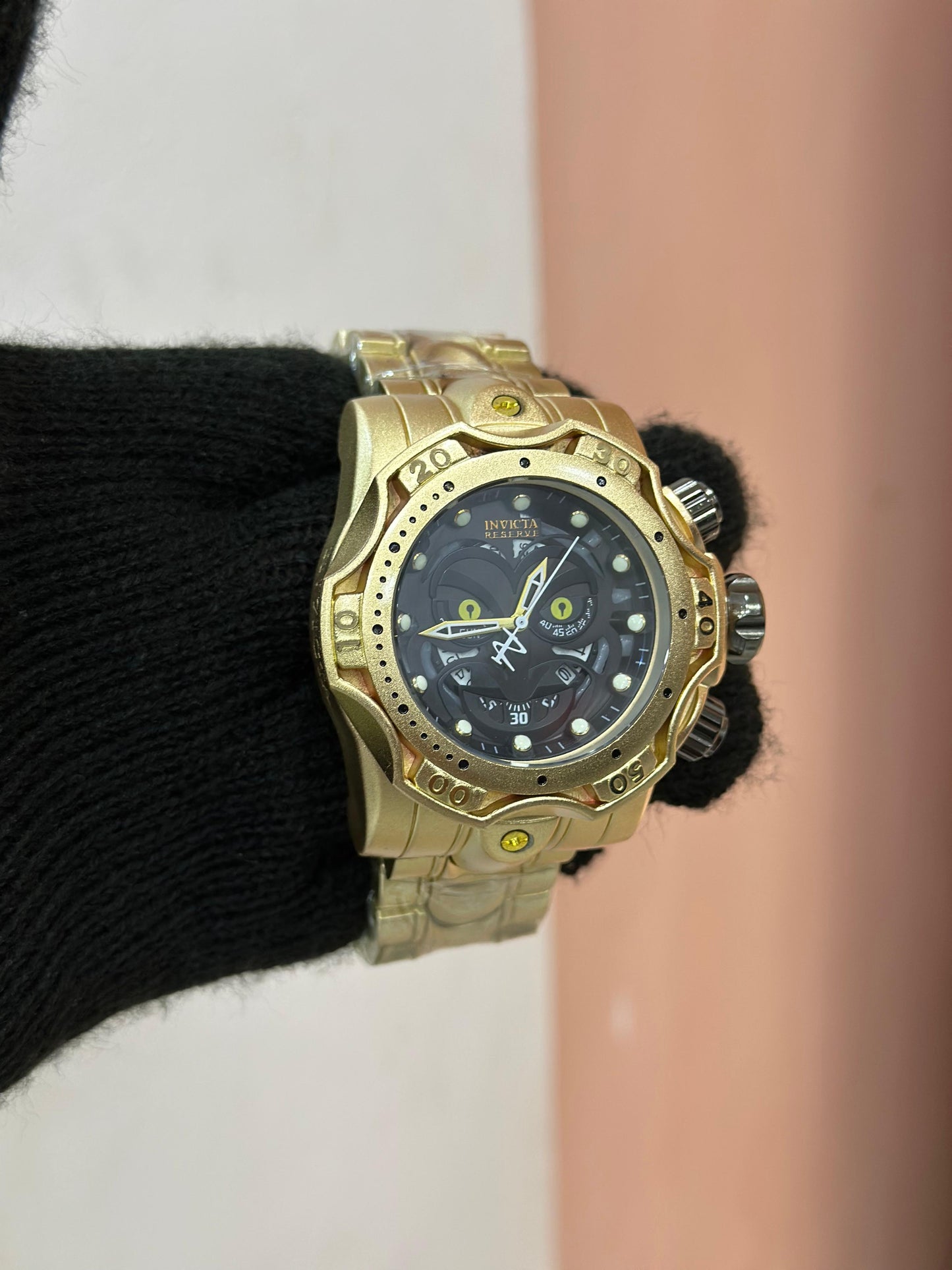 Invicta Coringa