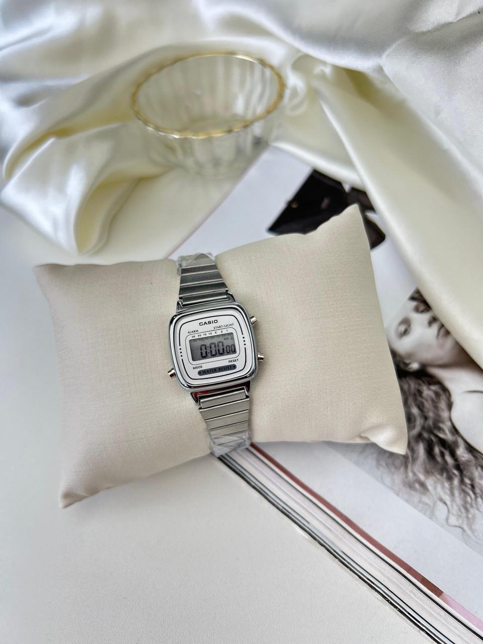 Casio Mini
