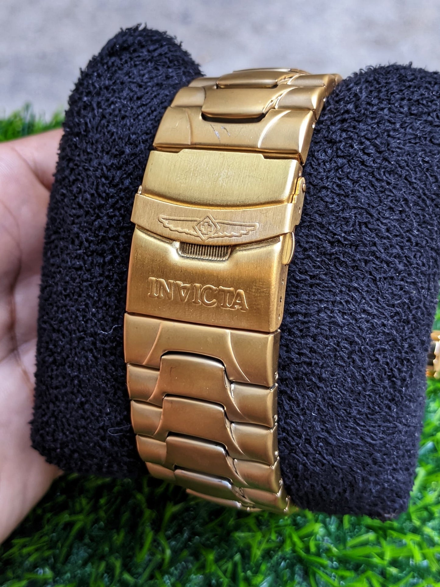 Invicta ThunderBolt
